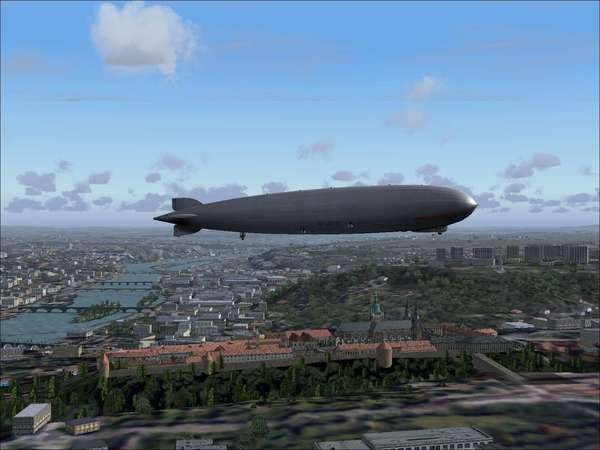 27650 B / 600 x 450 / Zeppelin 2.jpg