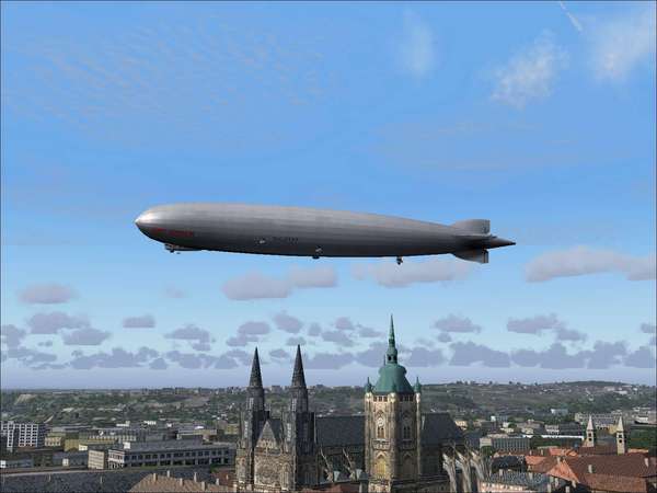 23628 B / 600 x 450 / Zeppelin 3.jpg