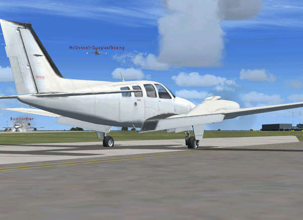 25600 B / 600 x 435 / FSX MD83 go around.jpg